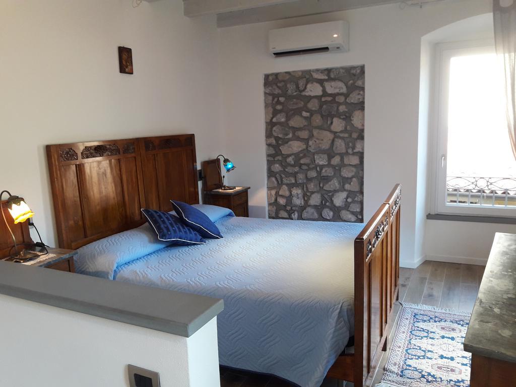 Residenza Borgo Antico Apartment Monte Isola Bagian luar foto