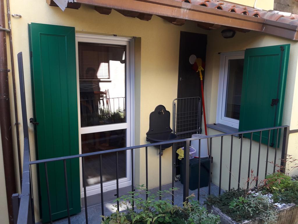 Residenza Borgo Antico Apartment Monte Isola Bagian luar foto